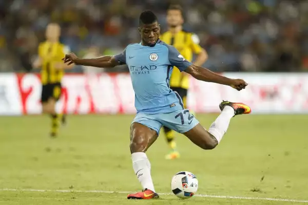 Kelechi Iheanacho signs new deal with Manchester City to stay until 2021
